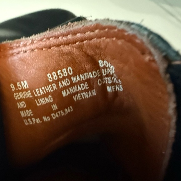 Timberland black Chelsea boots. Waterproof 9.5M - Picture 4 of 7